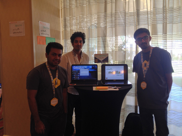 Mozsummitfairs13 pakistan.jpg