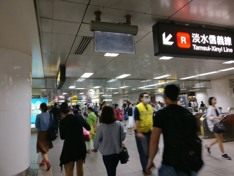 File:TaipeiMainStation2.jpg